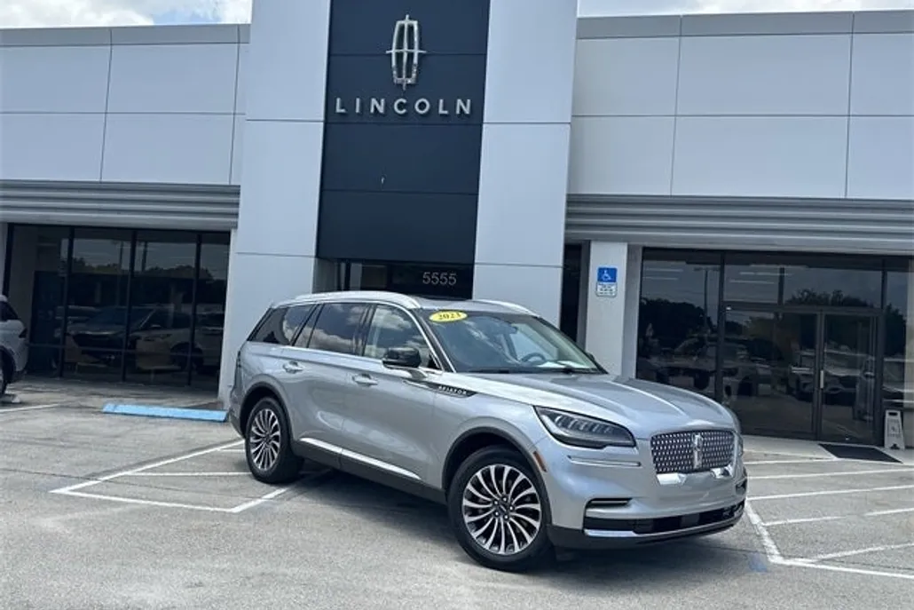 2023 Lincoln Aviator Reserve photo 1