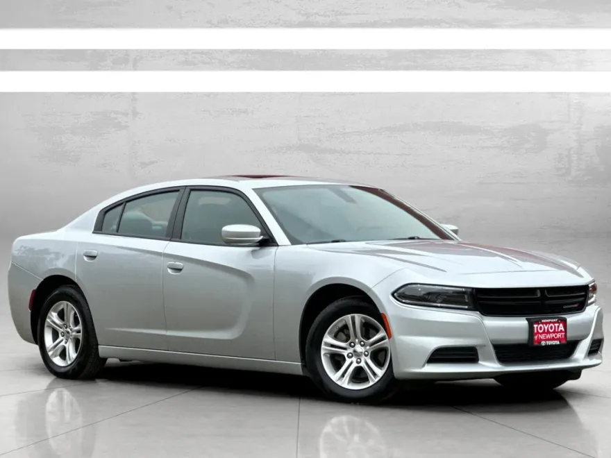 2022 Dodge Charger SXT photo 1