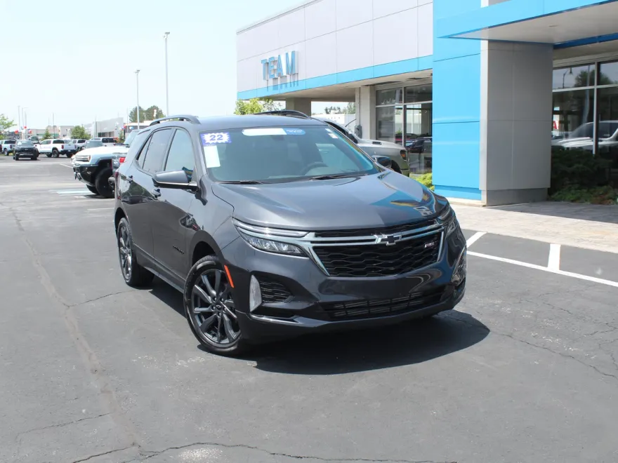 2022 Chevrolet Equinox RS photo 1