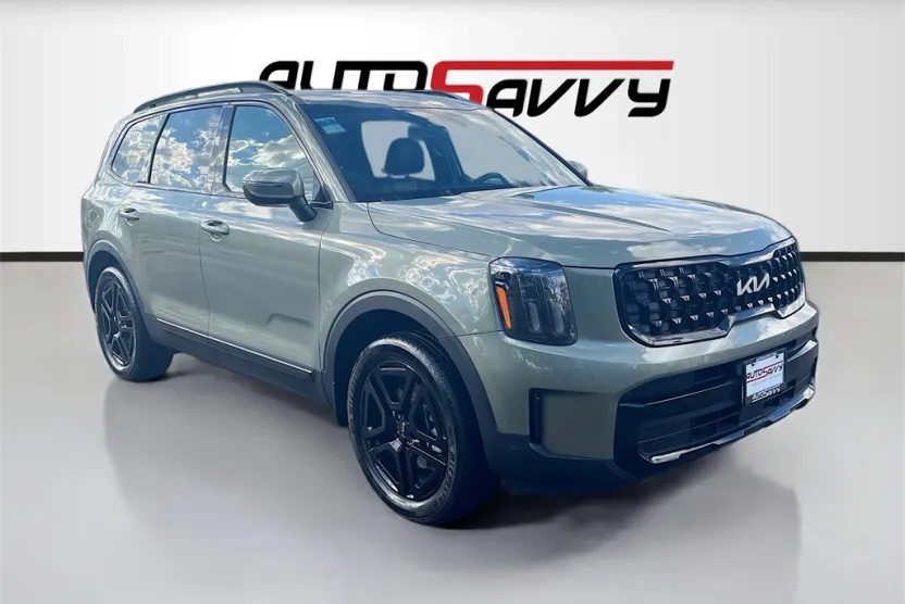 2022 Kia Telluride S photo 1