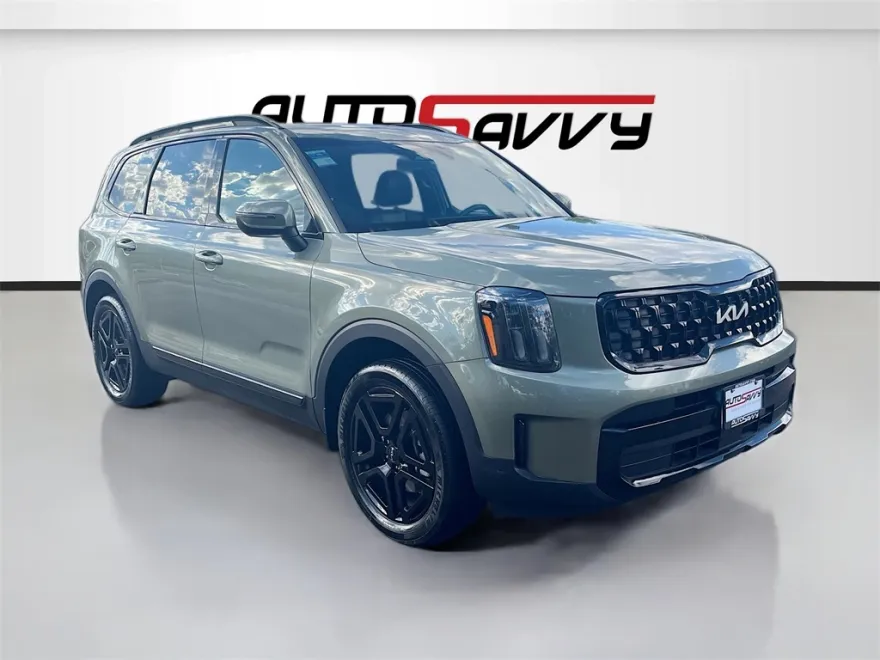 2022 Kia Telluride S photo 1