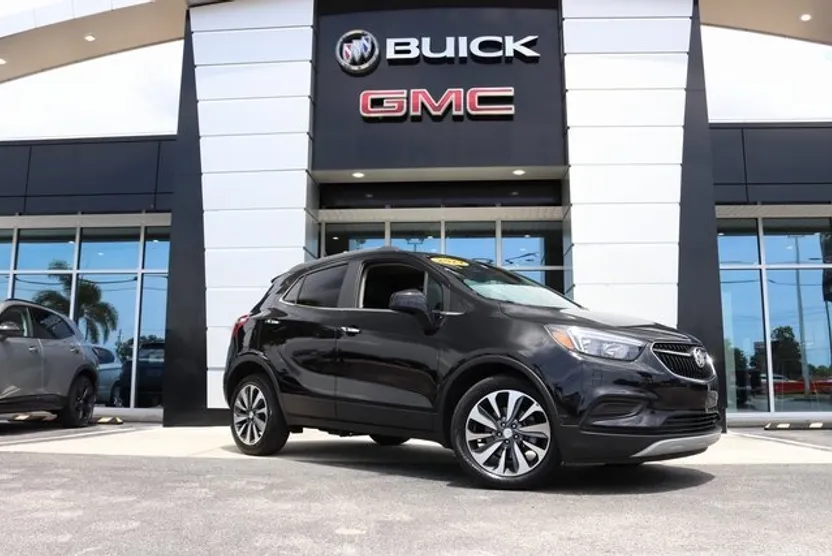 2022 Buick Encore Preferred photo 1
