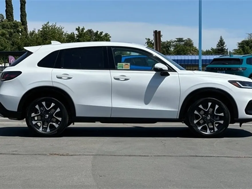 2026 Honda HR-V EX-L photo 1