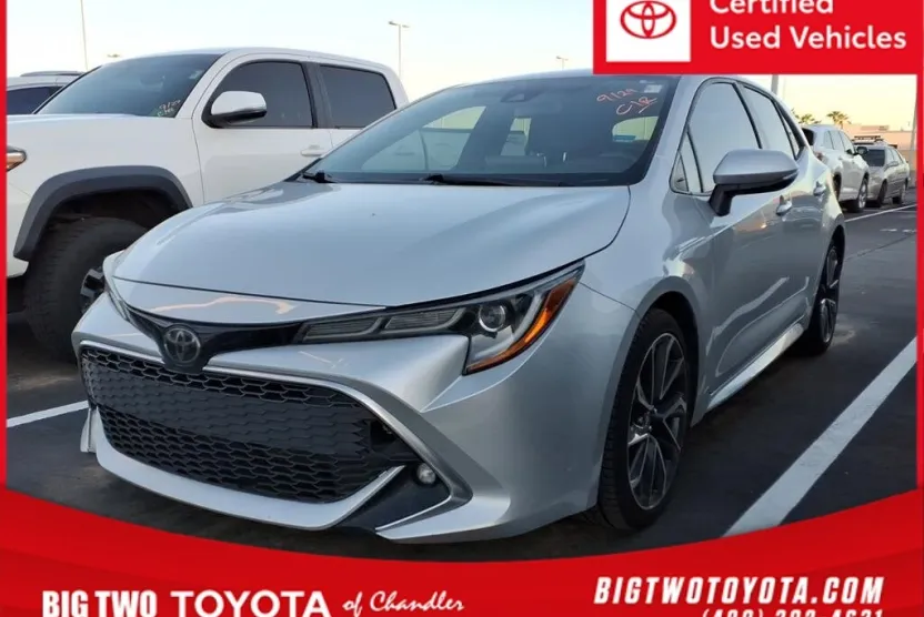 2021 Toyota Corolla XSE photo 1