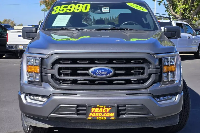 2023 Ford F-150 XLT photo 1