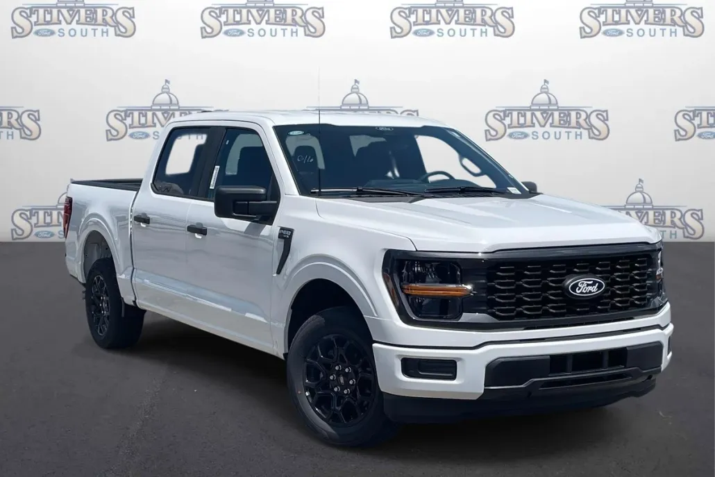 2025 Ford F-150 STX photo 1