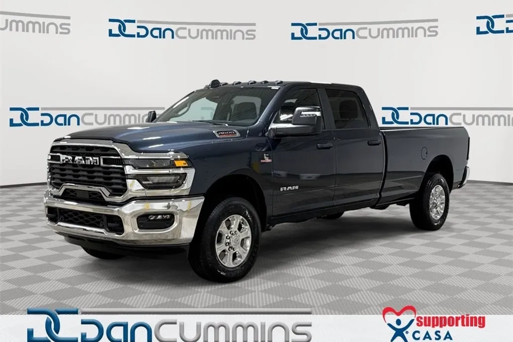 2025 Ram 3500 Big Horn photo 1