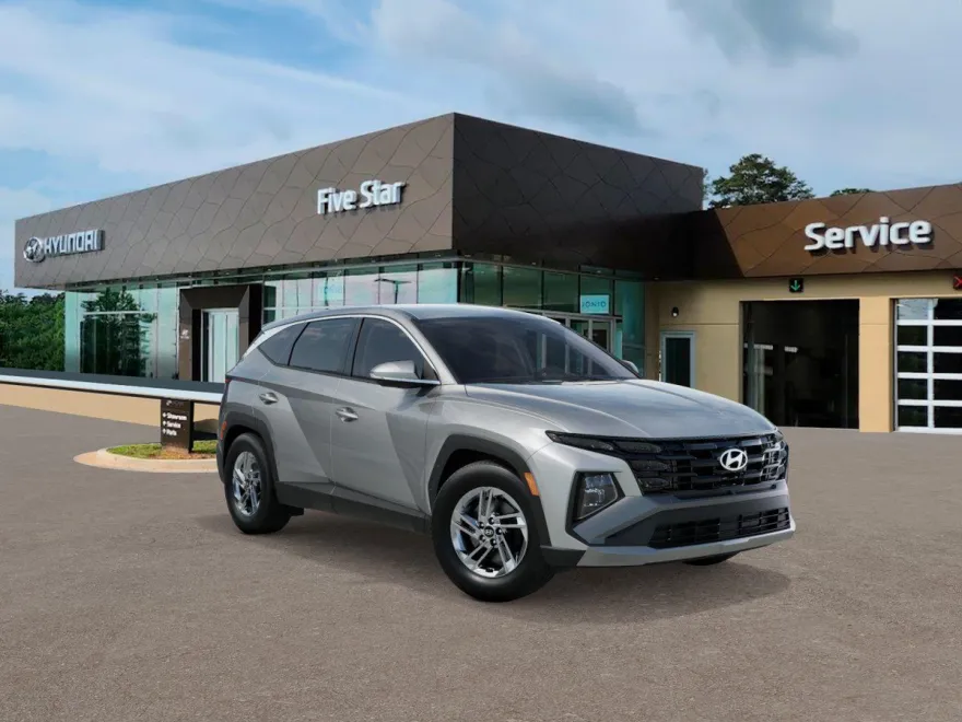 2026 Hyundai Tucson SE photo 1