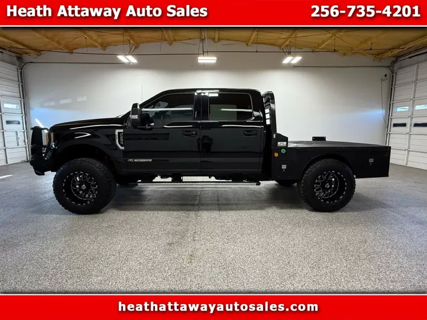 2017 Ford F-250 Lariat FX4 photo 1