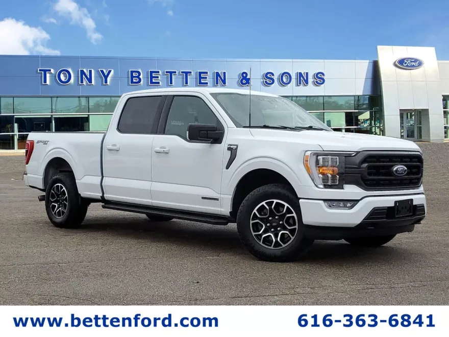 2022 Ford F-150 XLT photo 1