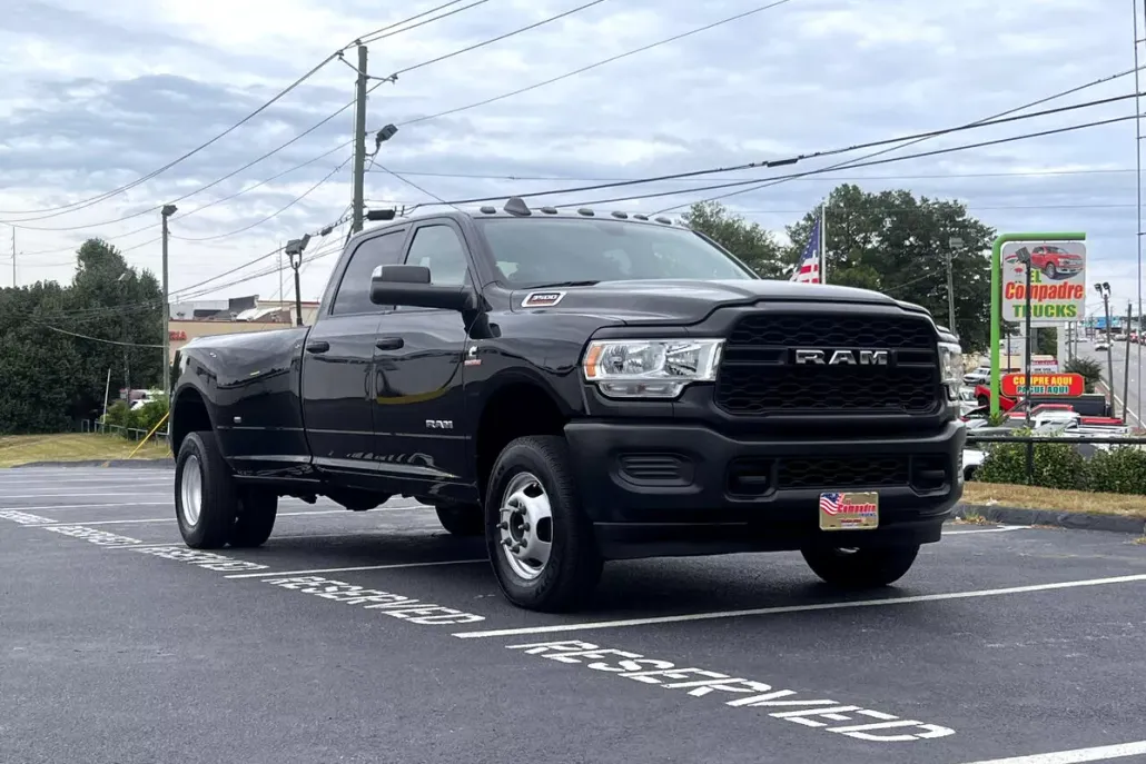 2022 Ram 3500 Tradesman photo 1
