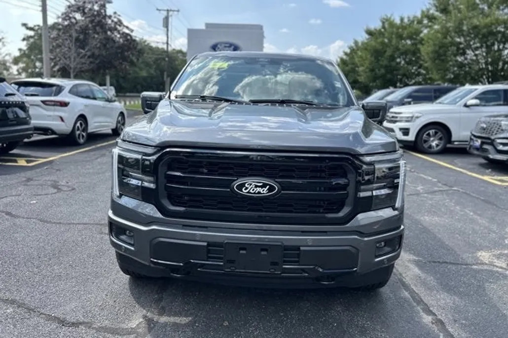 2025 Ford F-150 Lariat photo 1