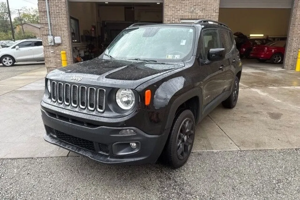 2017 Jeep Compass Latitude photo 1
