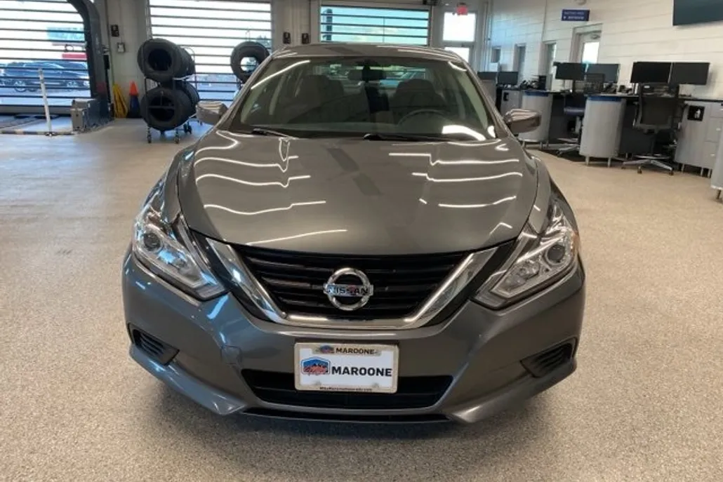 2018 Nissan Altima 2.5 S photo 1