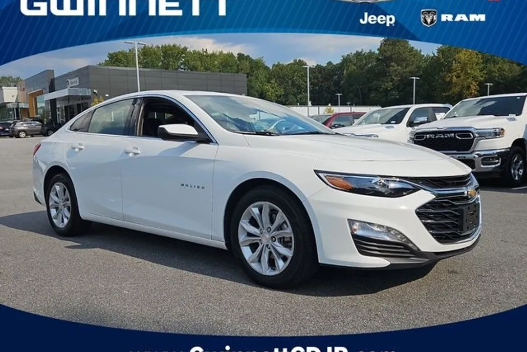 2024 Chevrolet Malibu 1LT photo 1