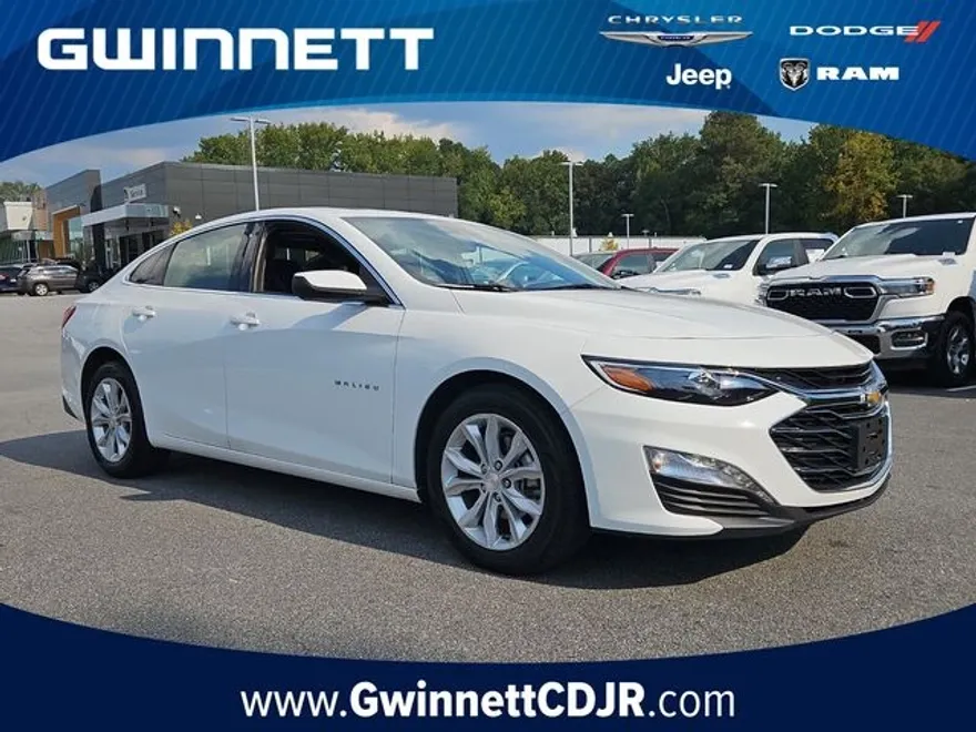 2024 Chevrolet Malibu 1LT photo 1