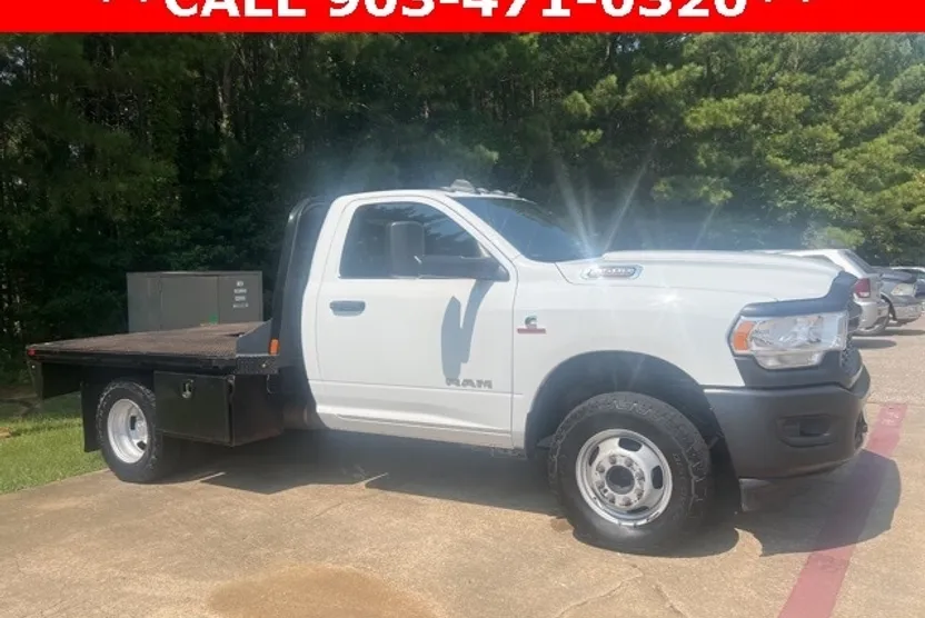 2022 Ram 3500 Tradesman photo 1