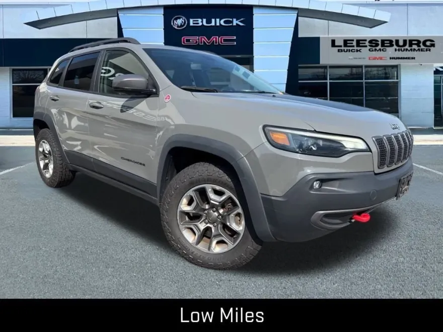 2019 Jeep Cherokee Trailhawk photo 1