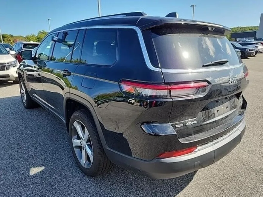 2021 Jeep Grand Cherokee Limited photo 1