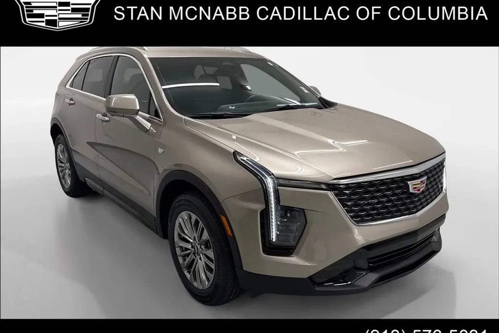 2025 Cadillac XT4 Premium Luxury photo 1