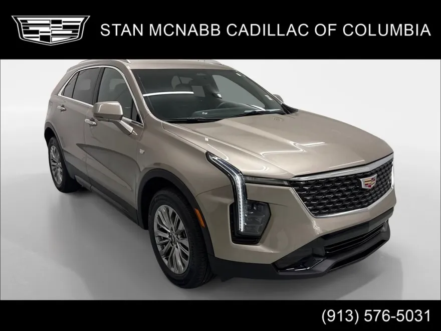 2025 Cadillac XT4 Premium Luxury photo 1