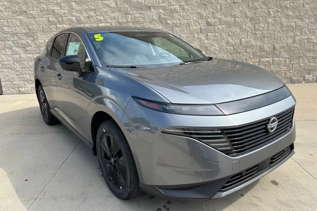 2025 Nissan Murano SV photo 1