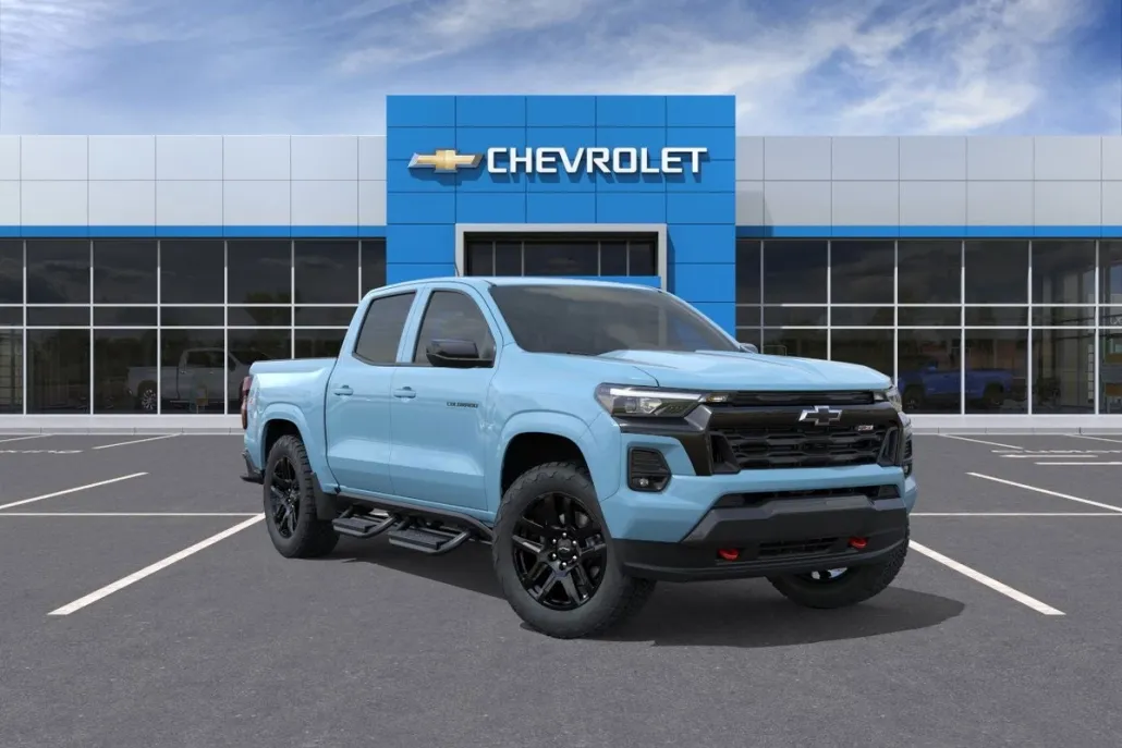 2025 Chevrolet Colorado Z71 photo 1