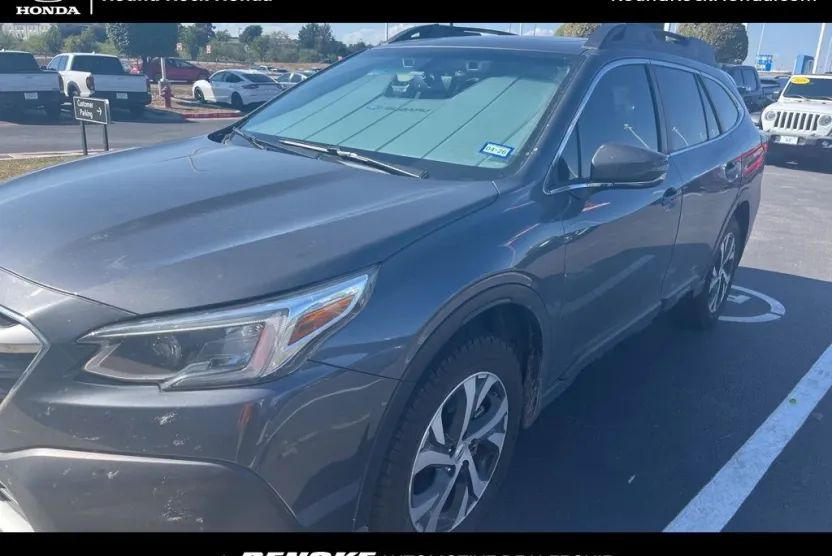 2021 Subaru Outback Limited XT photo 1