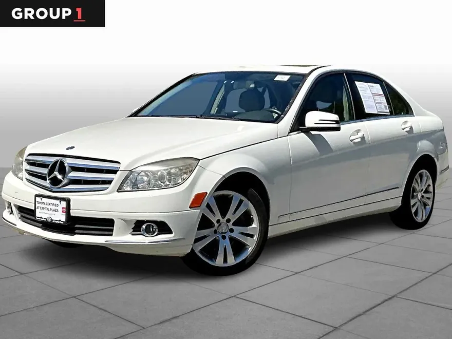 2011 Mercedes Benz C 300 Sport photo 1