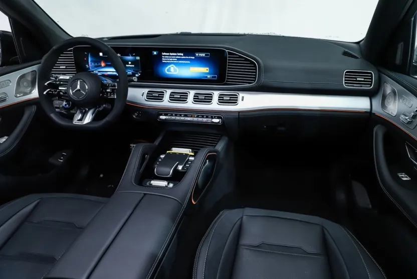 2025 Mercedes Benz GLS AMG 63 4MATIC photo 1