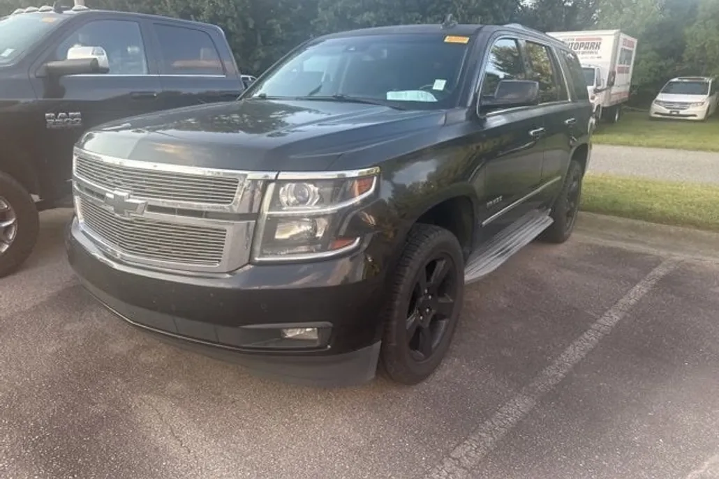 2015 Chevrolet Tahoe LT photo 1
