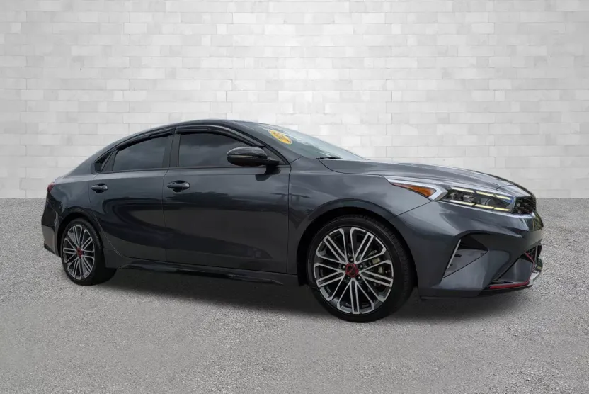 2024 Kia Forte GT photo 1