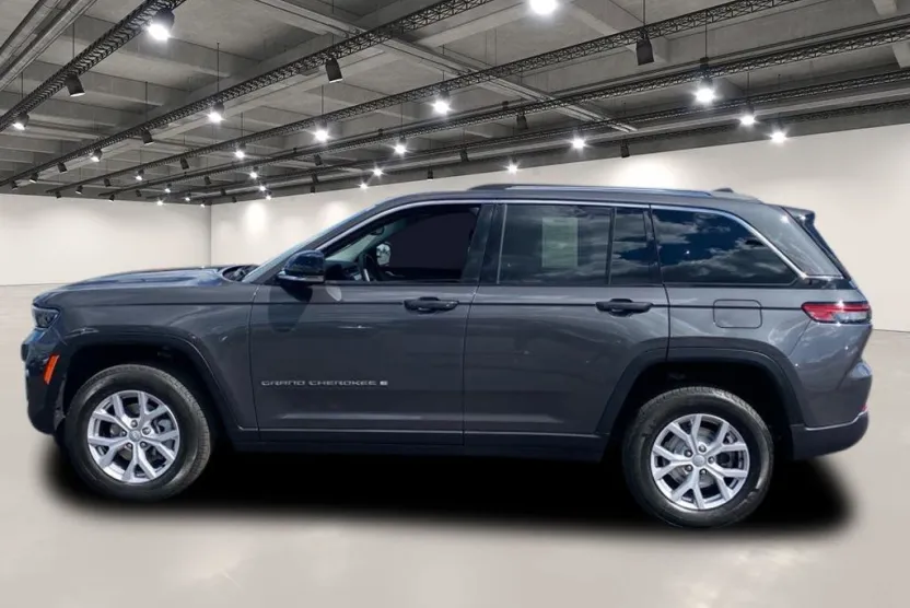 2022 Jeep Grand Cherokee Limited photo 1