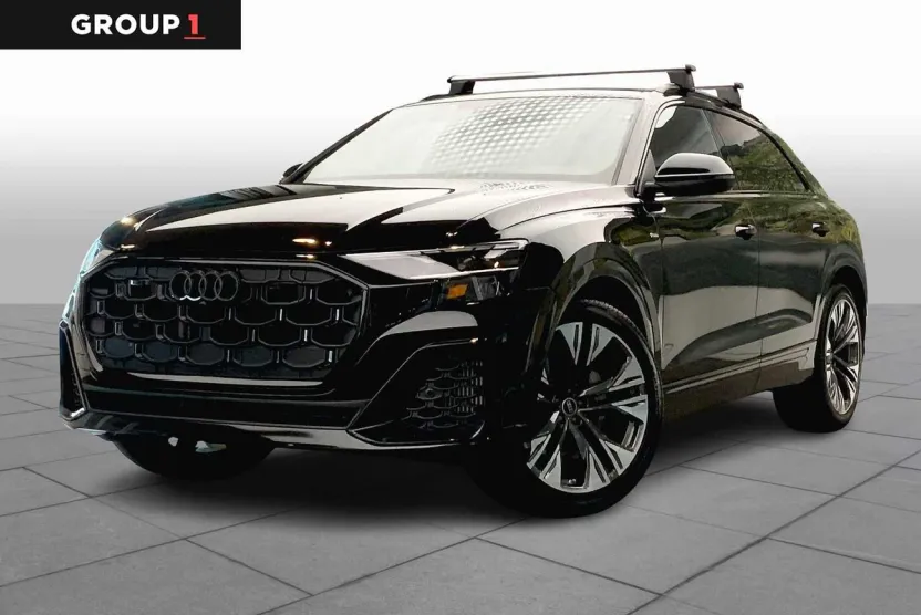 2025 Audi Q8 55 Premium Plus photo 1