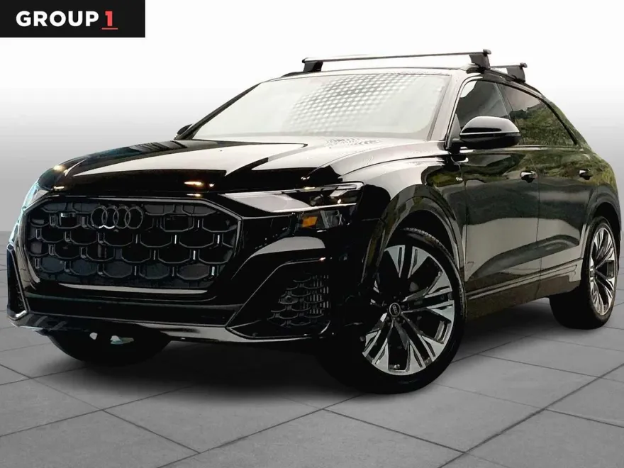 2025 Audi Q8 55 Premium Plus photo 1