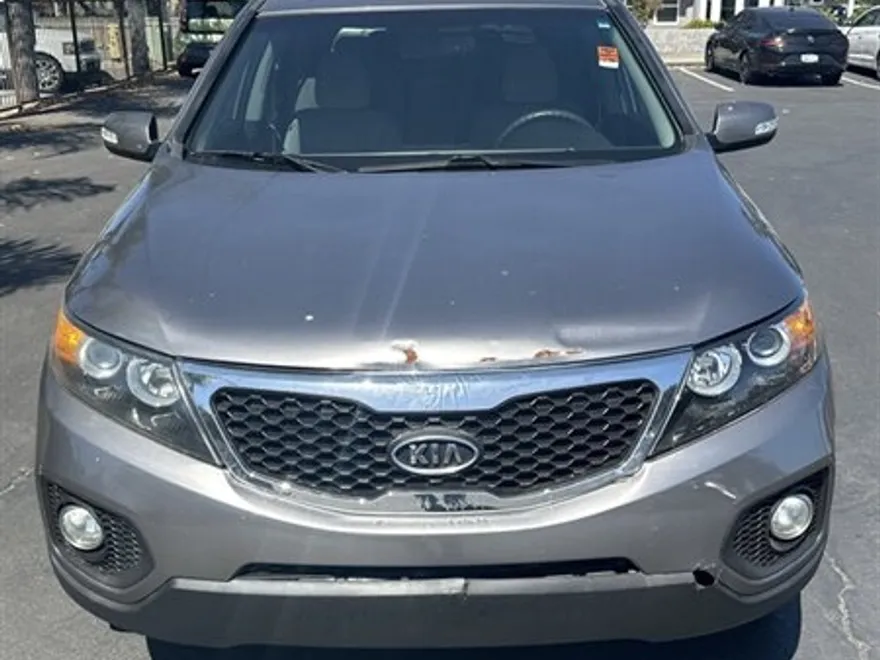 2013 Kia Sorento LX photo 1