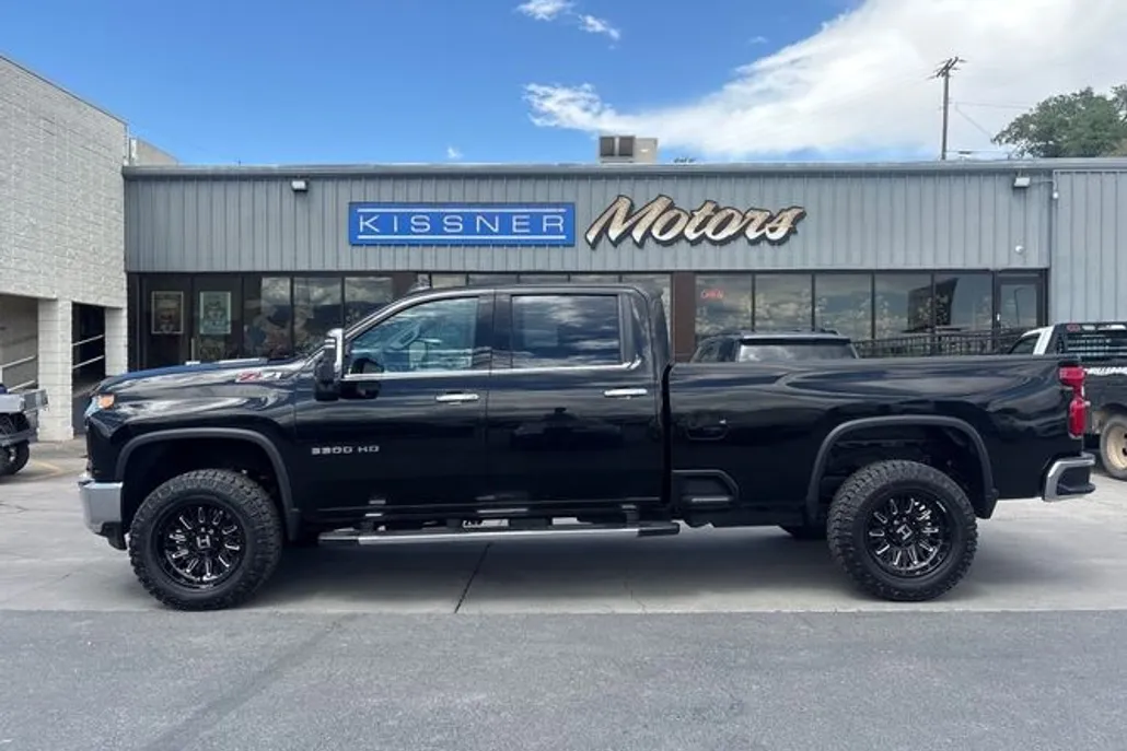 2011 Chevrolet Silverado 2500HD LTZ photo 1