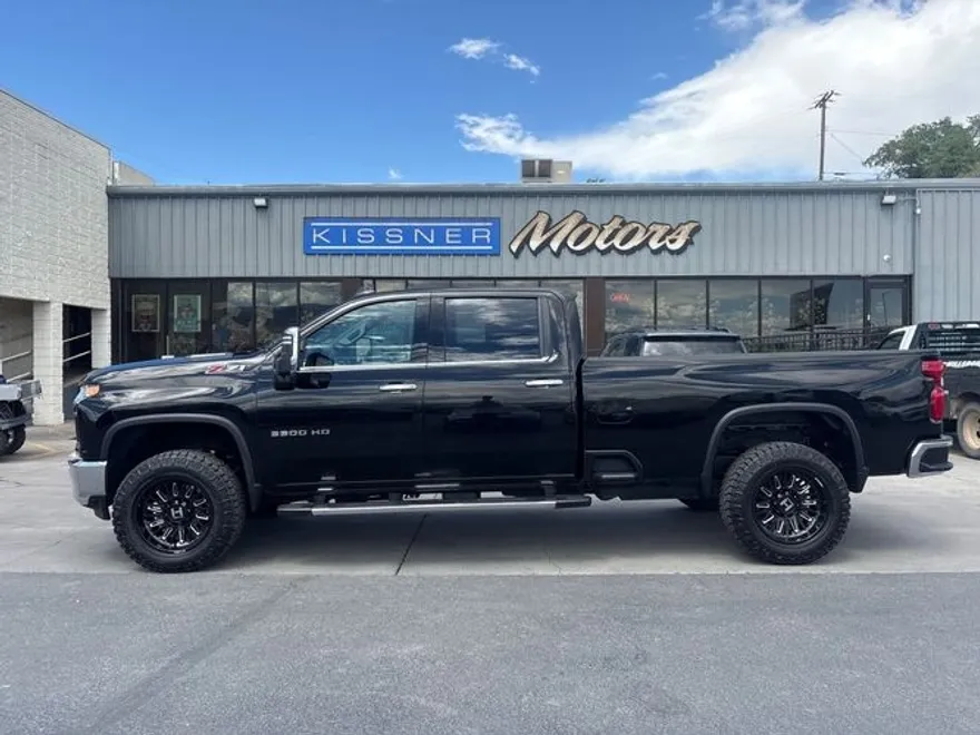 2011 Chevrolet Silverado 2500HD LTZ photo 1