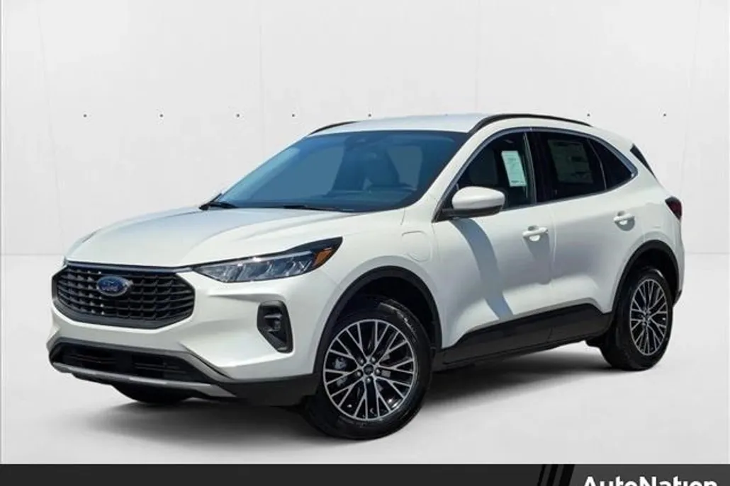 2025 Ford Escape photo 1