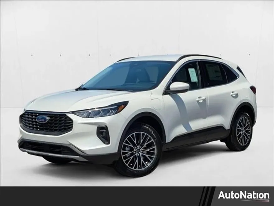 2025 Ford Escape photo 1