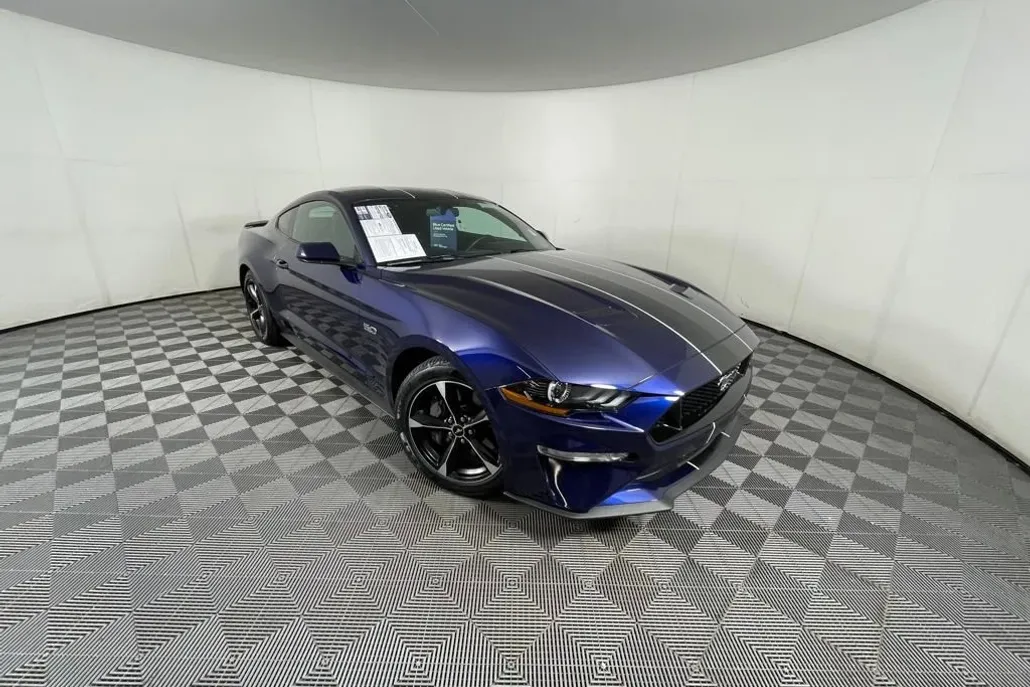 2018 Ford Mustang GT photo 1
