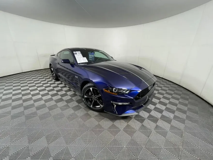 2018 Ford Mustang GT photo 1