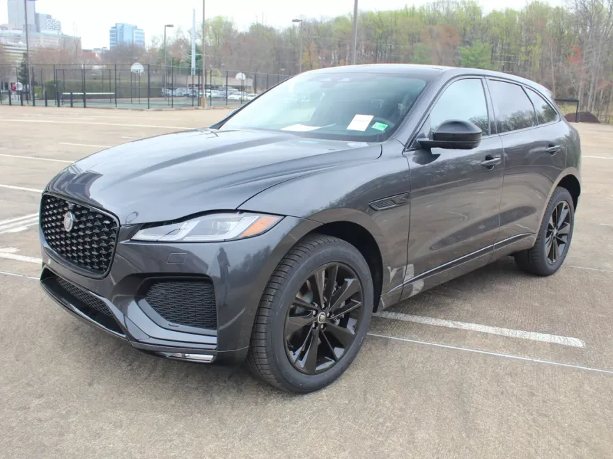 2026 Jaguar F-PACE P250 R-Dynamic S photo 1
