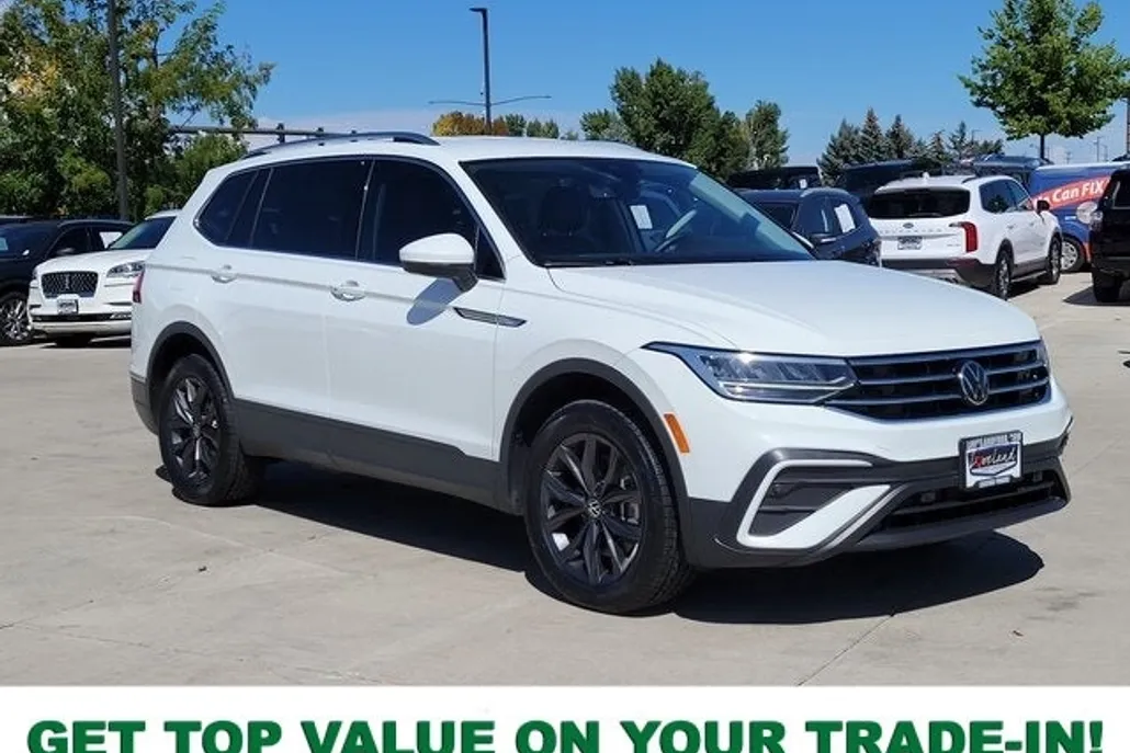 2022 Volkswagen Tiguan SE photo 1