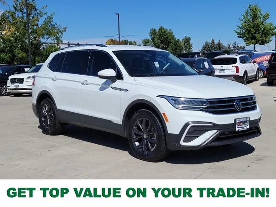 2022 Volkswagen Tiguan SE photo 1