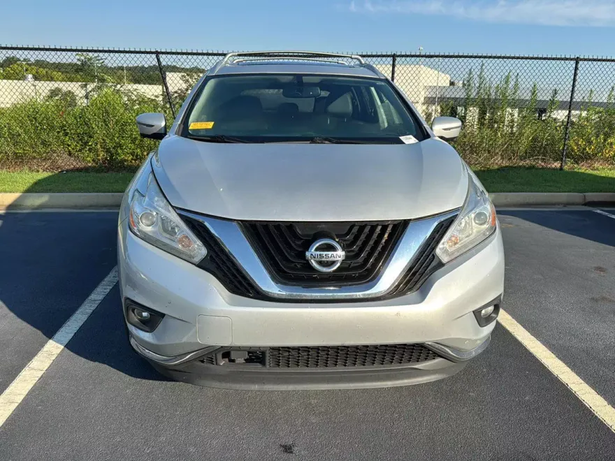2017 Nissan Murano SL photo 1