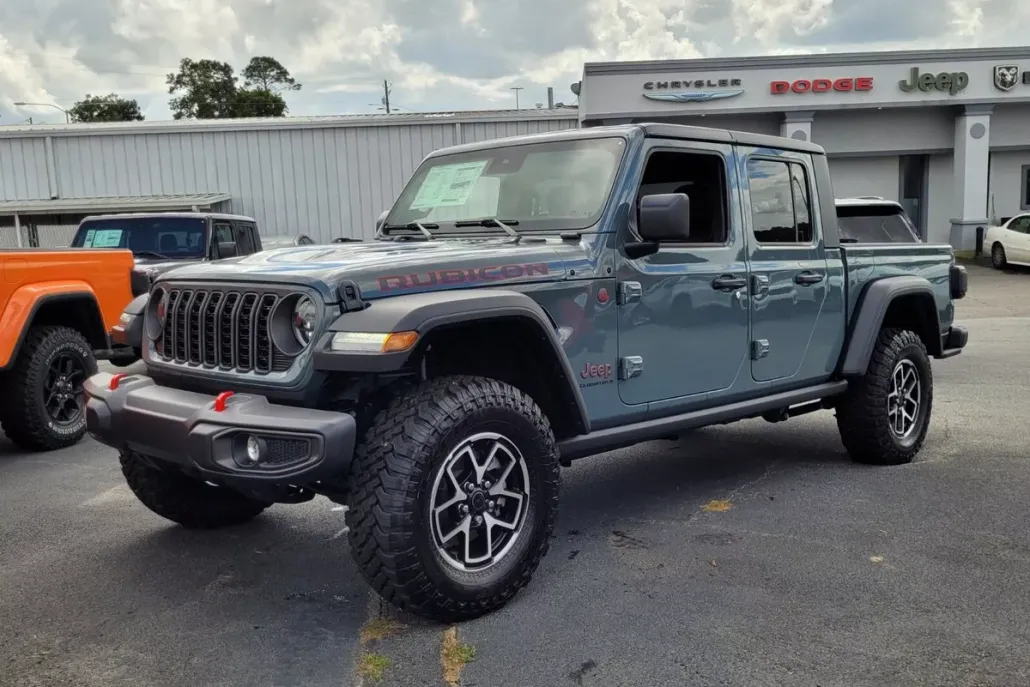 2025 Jeep Gladiator Rubicon photo 1