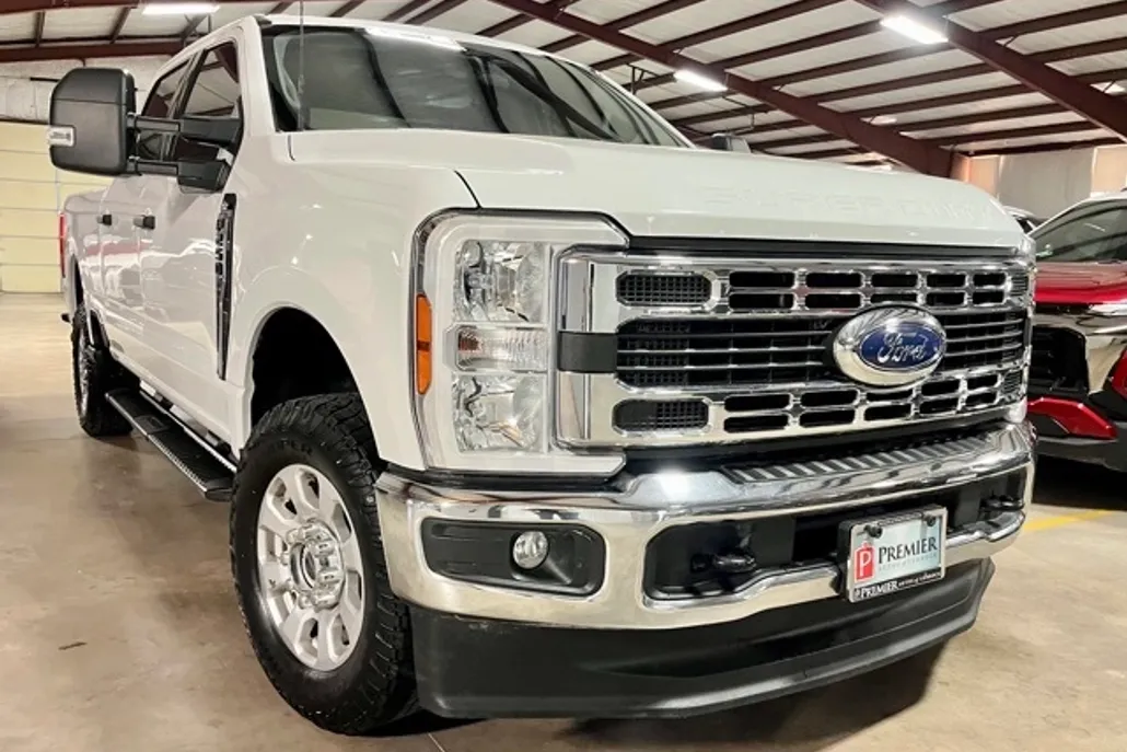 2024 Ford F-250 XLT photo 1