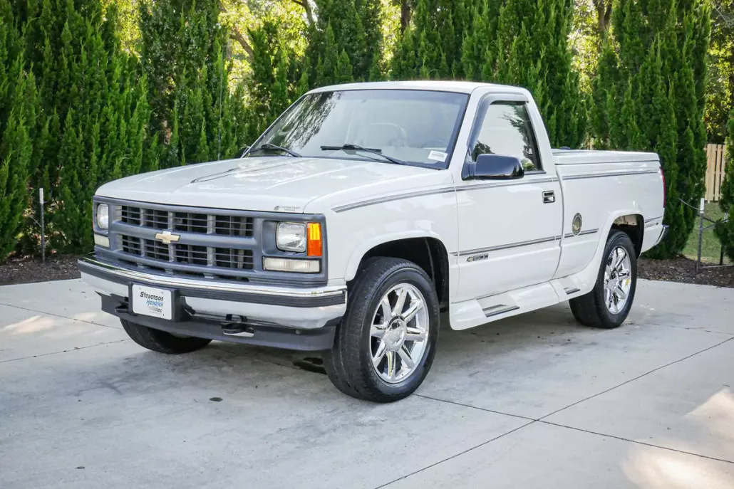 1995 Chevrolet Silverado photo 1