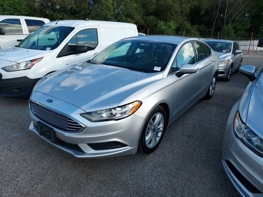 2018 Ford Fusion Hybrid S photo 1